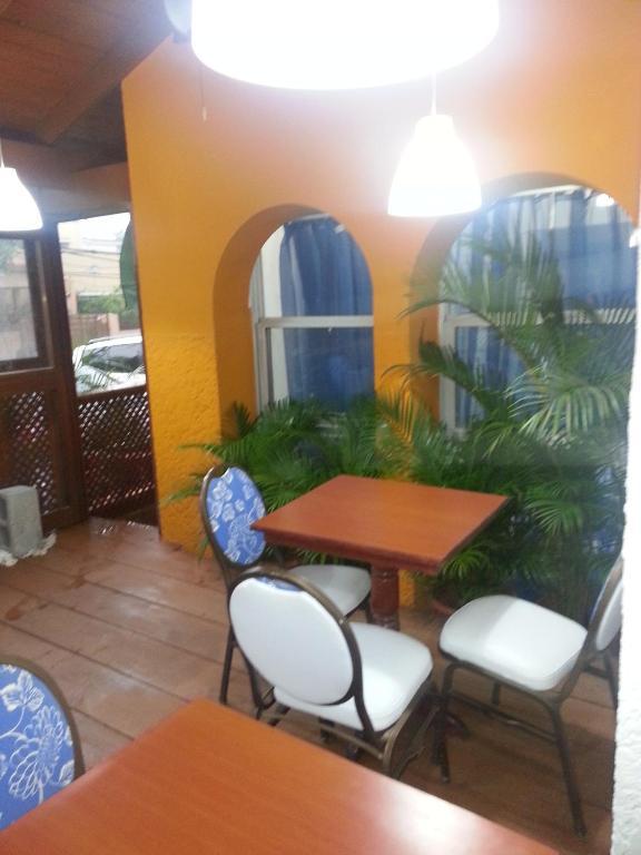 Hostal Plaza Yu Santo Domingo Eksteriør bilde
